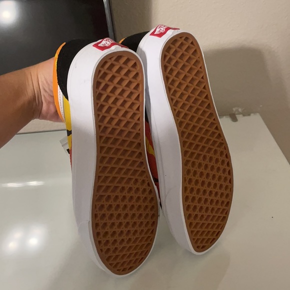 Camouflage Vans Sneakers - Picture 3 of 4